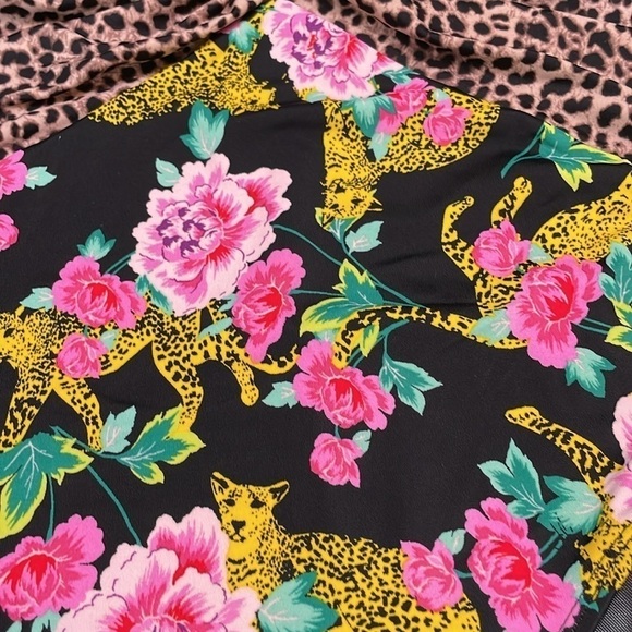 Torrid animal print high waisted bikini bottom - Picture 4 of 11